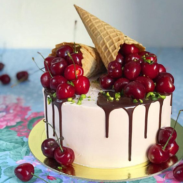 Торт "Вишневый рожок" купить - шахты.сладкоежкин.рф
