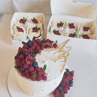 «Пиршество ягод» купить - шахты.сладкоежкин.рф